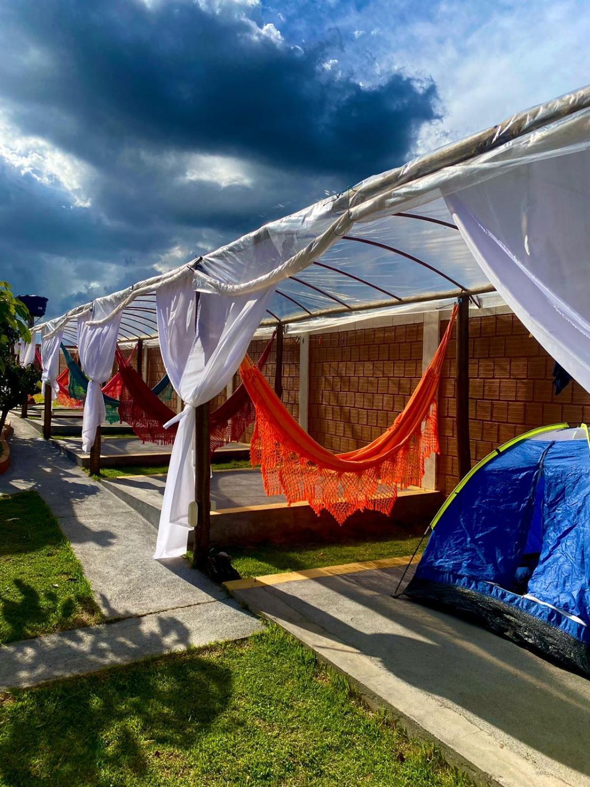 Camping Reino De Andalasia Alto Paraiso de Goias Luaran gambar